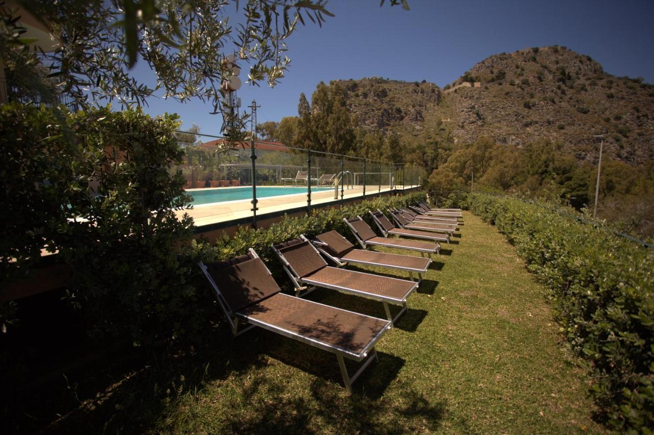 Villa Santa Barbara Cefalù Eksteriør billede