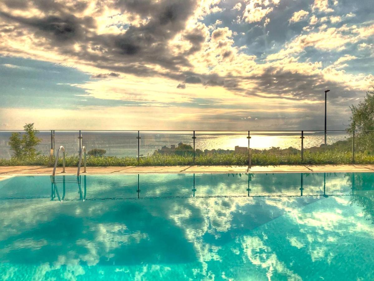 Villa Santa Barbara Cefalù Eksteriør billede